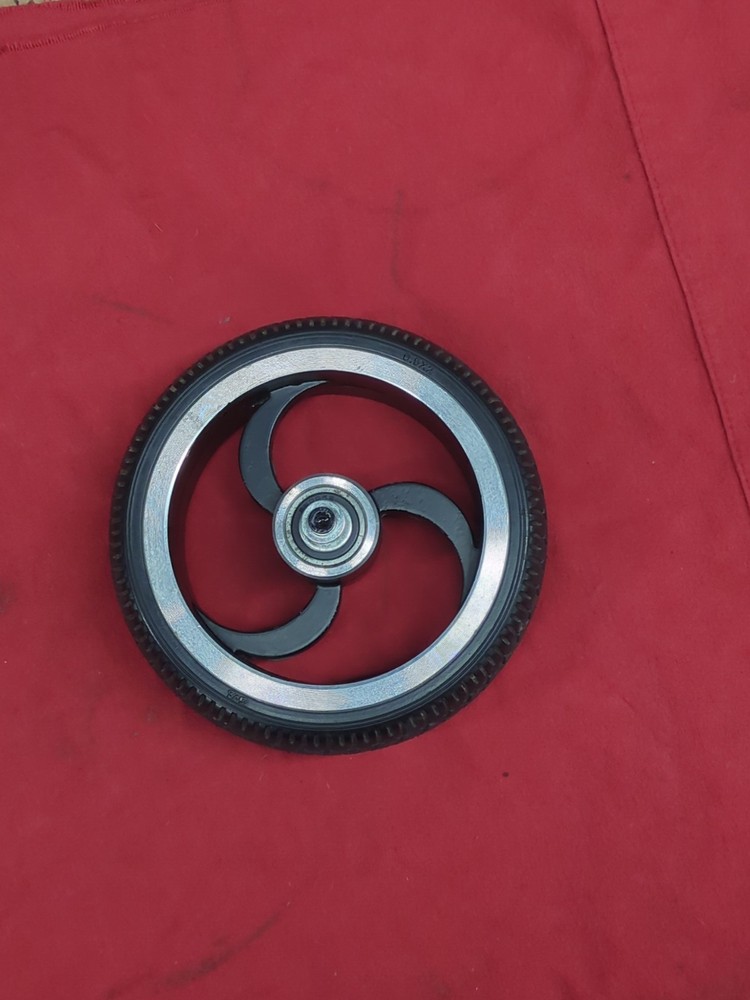 Genuine Hover-1 Aviator Electric Folding Scooter Rear Wheel Tire 6.5×47 & Bolts