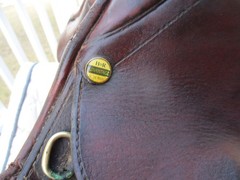 16.5» NARROW HENRI DE RIVEL ADVTG CC JUMP ENGLISH SADDLE w NEW LEATHERS & IRONS