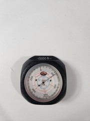 Thommen Swiss Altimeter mint condition clean vintage 15000 feet w/Leather Case