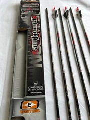 6 Easton Blood Line Carbon 330 9.4 GPI Blazer Vanes 32″ Uncut Black/White New