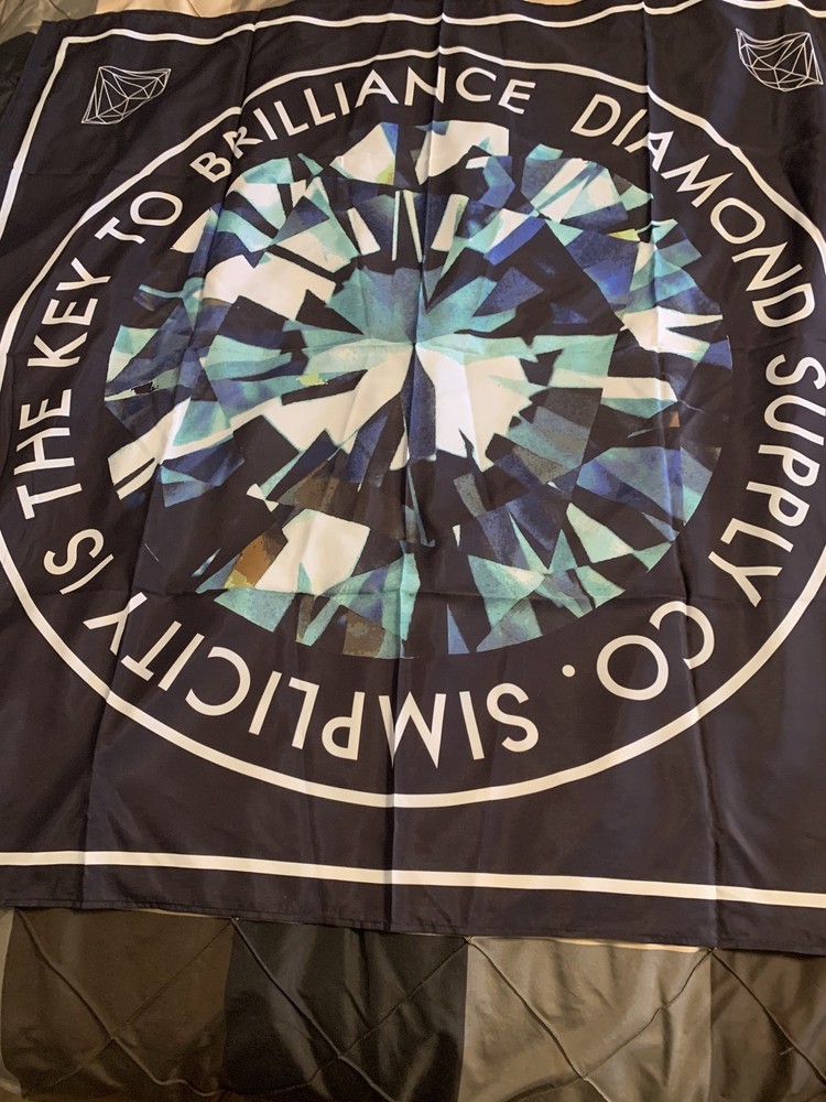 Diamond Supply Co, Silk Bandana, Scarf large size. See Picture, description..