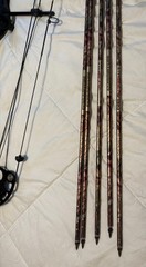 Mission by Mathews Compound Bow UX2- RH-50 Pounds 22-30 Draw, Case, and Arrows