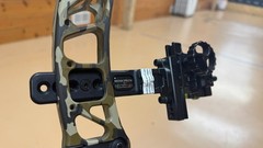NEW Bowtech Core SR, 70lbs, Mossy Oak Bottomland, RH, BlackGold CenterMass Sight