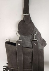Traditional Genuine Leather Dark Brown Suede Back Quiver