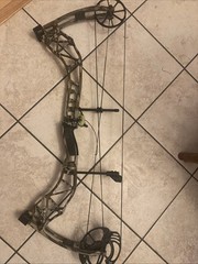 Bear Adapt THP + RH Camo 45-60lb
