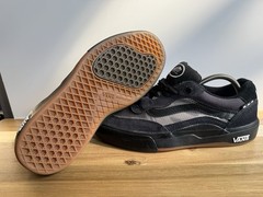 Vans Men’s Skateboarding Shoes Black US 7 UK 6 EUR 39 Medium Width