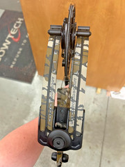 Mathews Lift 29.5 Compound Bow LH 28.5″ 70lb MO Bottomland w/access 4716192