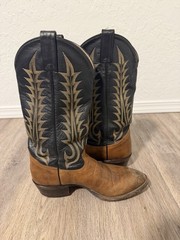 Tony Lama 1150 Men’s US 8 Western Cowboy Boots Brown Vamp Black Shaft