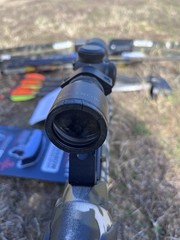 Barnett Quad 400 Camo Crossbow Scope Quiver Bolts Cocking Device Broadheads Wax