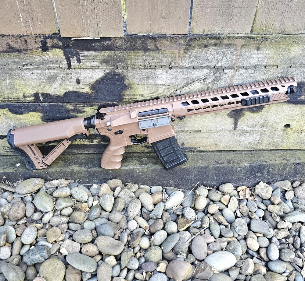Airsoft G&G Full Metal «Predator» CM16 M4 AEG W/Built-In ECU Mosfet
