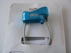 1 Petzl Verso 4 Belay Device Turquoise Blue Rock Climbing Gym Rappel Rappeling