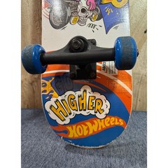 Hot Wheels 31″ x 7.5″ Standard Popsicle Complete Skateboard, Pro Trucks