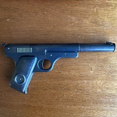 Vintage Model 118 Daisy Targeteer BB Gun. Complete w/ Pistol, Box, & Targets!