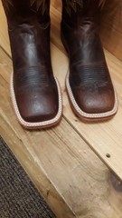 Tony Lama Mens El Paso Collection Mismatched Size 9.5 and 10 D.