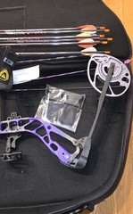 Diamond Edge 320 Purple Haze Compound Bow Bag Release Arrow Quiver LEFT Hand NEW