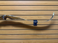 Bear Archery Recurve Bow Grizzly 56”AMO 40 lbs Draw LH – Item 4299