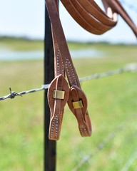 AJ Tack Harness Leather Quick Change Split Reins – 5/8in x 8ft