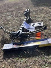 Barnett Quad 400 Camo Crossbow Scope Quiver Bolts Cocking Device Broadheads Wax