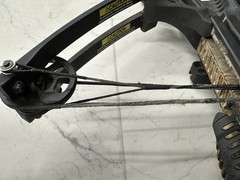 BARNETT WHITETAIL HUNTERII IN SOFT CASE