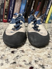 Evolv Skyhawk Women’s Climbing Shoes Size US 6/EU 36