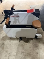 Honda Motocompacto Folding Seated Electric Scooter 490W Adult White/Black