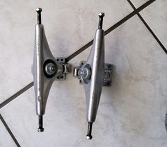 Gullwing Charger Neil Carver RKP longboard skateboard trucks 10″ wide