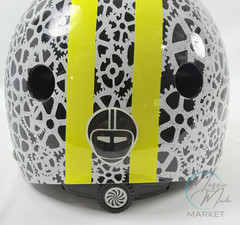 Nutcase Stay Geared Street Bicycle Helmet Adult Unisex Large 60-64cm