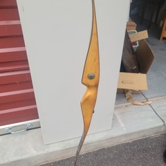 Bear Archery Black Bear Glass Powered Vintage Recurve Bow Brown 45lbs. 60in.