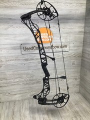 Used Mathews Lift X 29.5 Right Hand Black riser/Kuiu Verde limbs Bow 29.5″/70#
