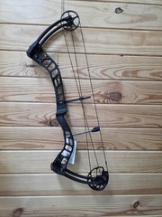 PSE Stinger ATK RH Compound bow