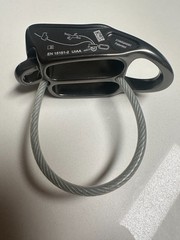 Petzl Reverso Belay Device Rappel Climbing Descender Black EN15151-2 UIAA