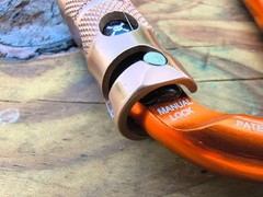 Rock Exotica Pirate MANUAL-Lock Orange Carabiner Rare COLLECTABLE Discontinued