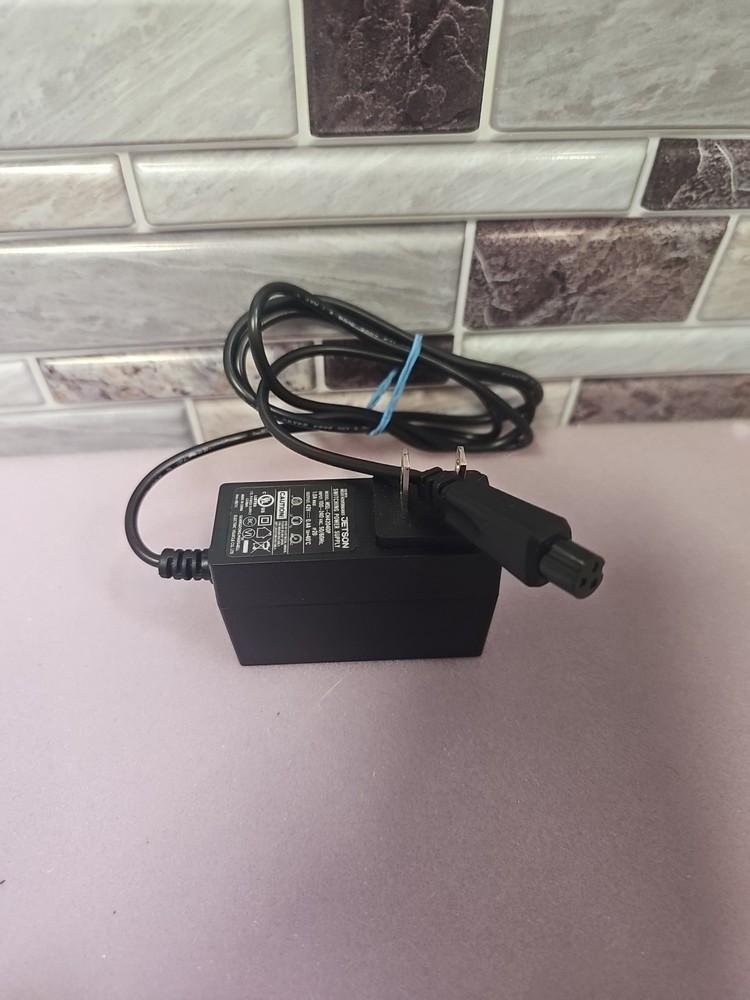 3-Prong 42V AC Adapter For Jetson Light Up Sound Hoverboard OEM (MSL-CH42040P)