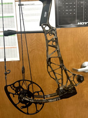 Mathews Lift X 33 Compound Bow RH 28.5″ 70lb MO Bottomland 4775243