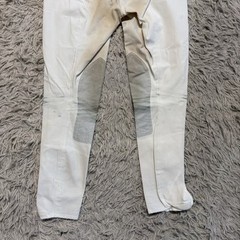 Women’s Size 28 White Tailored Sportsman Knee Patch Horseback Riding Breeches