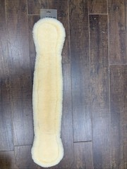 NEW Dressage Girth Sheepskin Size 30″ (75 cm) Black Leather.