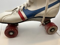 Vintage Derby Fireball Quad Roller Skates Size 5 Made Philippines White Red Blue