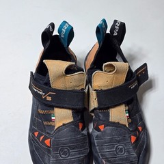 Scarpa Instinct VS 70013-000-1 Climbing Shoes Unisex M10/W11 Black Performance
