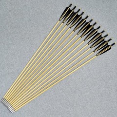 12PCS 33″ Wooden Shooting Arrows for Hunting Competition