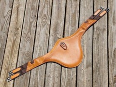 Devoucoux Light Brown Padded Belly Guard Stud Jump Girth – 50″-125cm – NWOT