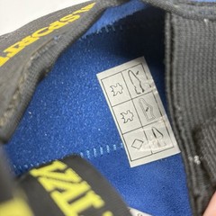 La Sportiva Cobra Climbing Shoes Blue Black Slip On US 7 EU 39.5 Rock Climbing