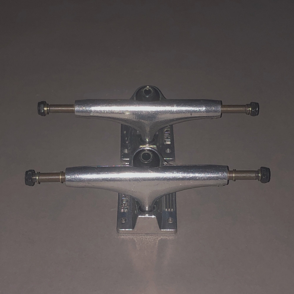 Made In USA THUNDER SKATEBOARD TRUCKS 147 Polished ( Set of 2 ) 8.0 Axle SF DLX