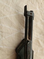 2 VINTAGE Daisy model 188 .177 cal BB Single Stroke Pneumatic Air Pistols Guns