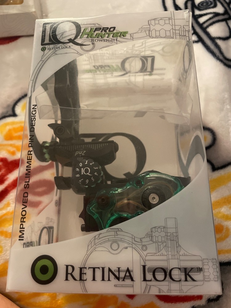 IQ IQ00353 Pro Hunter 3 Pin Bow Sight brand new in the box my dear have some fun