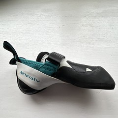 Evolv TRAX SAS Rock Climbing Shoes Black/Teal US 8.5 Medium Width