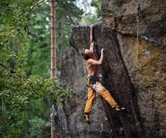 Drawstring Highend Rock Climbing Chalk Bag with a Carabiner black camouflage
