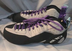 Adidas 5.10 Grandstone Climbing Shoes Black Purple BC0866 Men SZ 9 NWOB Defect