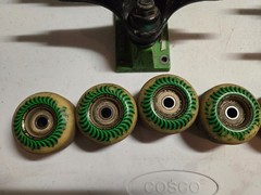 Thunder Trucks and Wheels Set of 2 Spitfire Shake Junt Wheels Skateboard