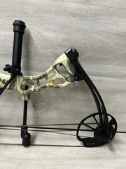Bear Vast RTH EXTRA Compound Bow Package Open Box Complete (PO1023523)
