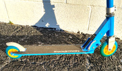 SWAGTRON K1 Kick Scooter Children & Teens Foldable Blue w/ Yellow Free US Ship